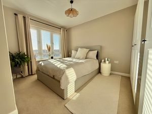 Photo 8- click for photo gallery